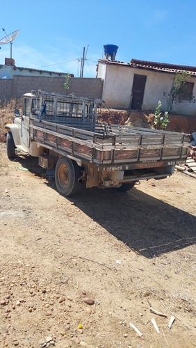 Imagem 3 de 4 de Toyota Bandeirante L