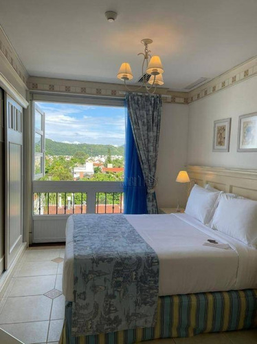 Imagem 10 de 30 de Flat Com 1 Dormitório À Venda, 65 M² Por R$ 1.000.000,00 - Jurerê Internacional - Florianópolis/sc - Fl0008