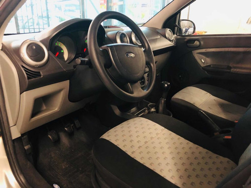 Imagem 7 de 7 de Ford Fiesta 2009 1.6 Fly Flex 5p 102 Hp