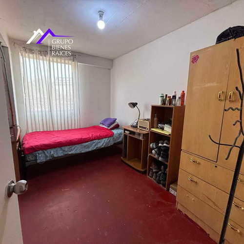 Depto. En Venta 3d 1b La Cisterna (90124)