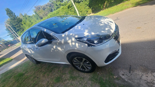 Peugeot 208 1.6 Feline