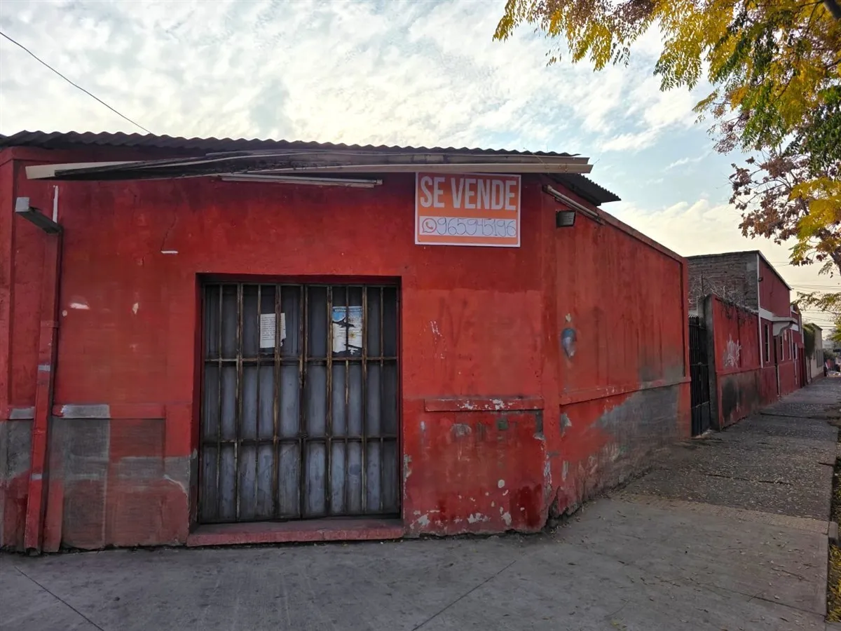 Imagen 2 de 22 de Propiedad Gran Terreno Con Tres Propiedades, Recoleta