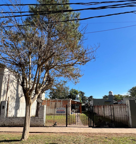 Casa En La Reja