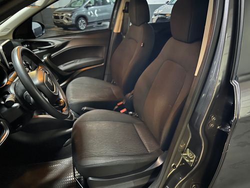 Fiat Cronos 1.3 Drive Cvt