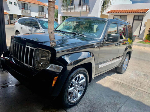 Imagen 1 de 15 de Jeep Liberty 2011 3.7 Limited 4x2 Mt