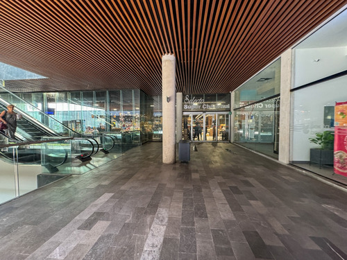 Av Cámara De Comercio Local Comercial En Renta Urban Center Monterreal