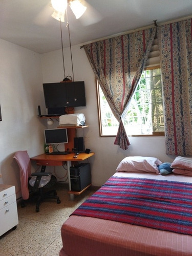 Imagen 10 de 16 de Vendo Apartamento 110m2 3h/2b/0p Las Mercedes 1338