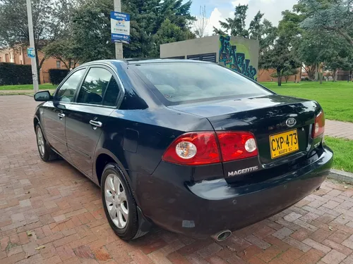 Kia Magentis EX 2.7 V6 ATM CON AIRE Y RINES FULL EQUIPO