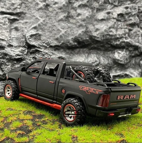 Vehículo Miniatura Dodge Ram Trx Con Puertas Que Se Abren