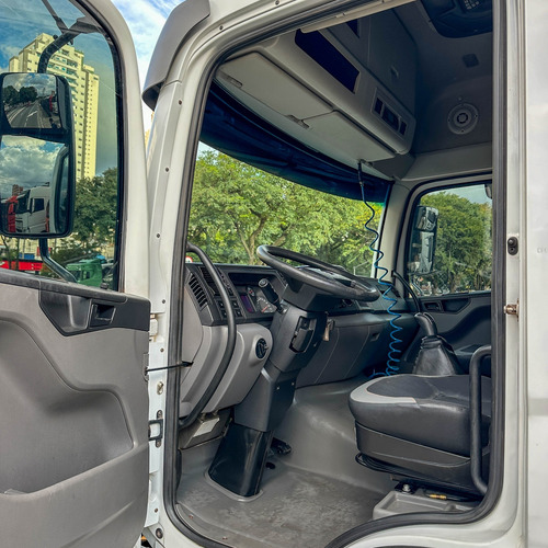 Vw 30330 Ano 2022 Constellation 8x2 Refrigerado -25 Bitruck