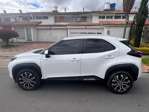 Toyota Yaris Cross 1.5 Hev Xs