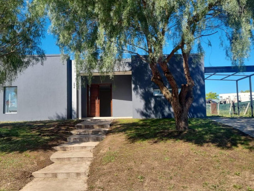 Venta Casa Barrio Cerrado San Sebastian,209 M2 Cub 1000m2 Lo