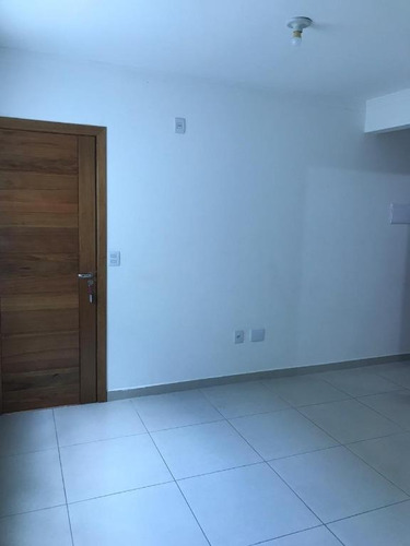 Imagem 4 de 12 de Casa Com 1 Dormitório Para Alugar Por R$ 1.200,00/mês - Jardim Santo Elias - São Paulo/sp - Ca0790