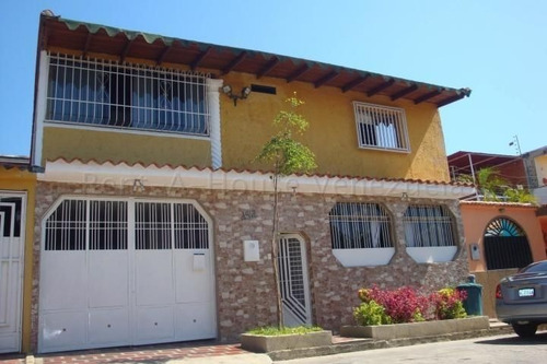 Imagen 1 de 10 de Casa En Venta Las Brisas 22-1546