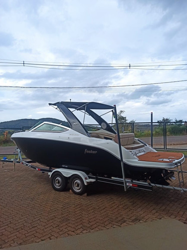 Lancha Focker 255 Gto
