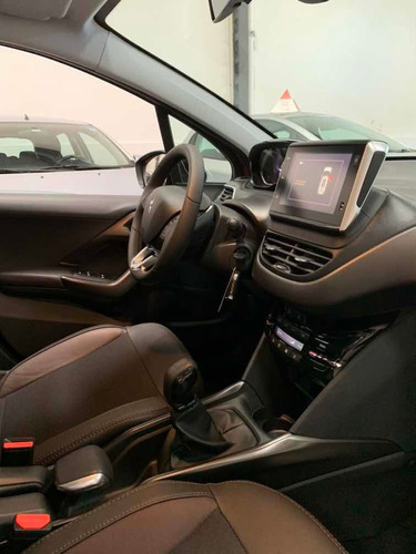 Peugeot 2008 1.6 Feline 5p 2020