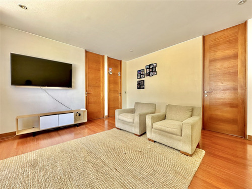 En Condominio: Los Trapenses / Monte Tabor