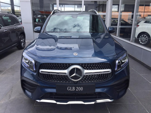 Mercedes Benz Glb200 Kit Amg Line 2021
