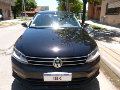 Vento 2.5 Triptronic 2015 Impecable