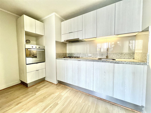 Departamento En Arriendo En Estación Central / Toro Mazotte