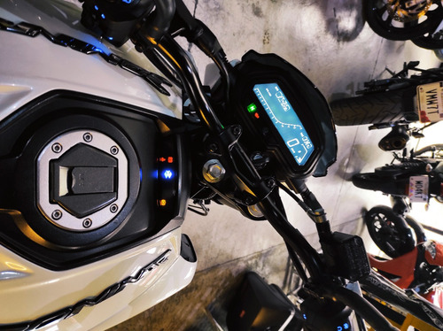 Motofeel Cdmx - Bajaj Dominar 400 @motofeelmx