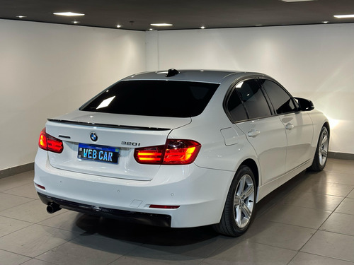 BMW 320I 2.0 Active Flex Aut. 4p