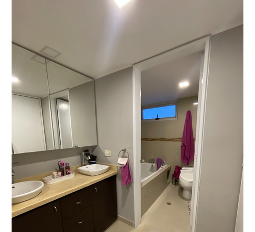 Apartamento En Alquiler 200 M2 Colinas De Valle Arriba