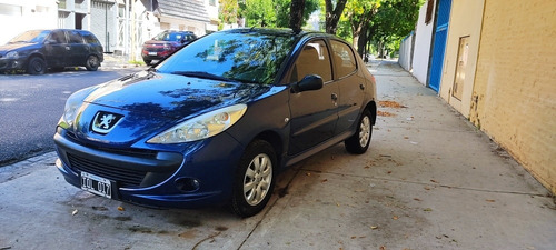 Peugeot 207 1.4 Sedan Xs 2010