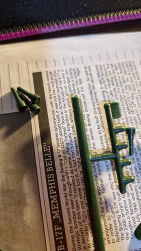 B-17 F Flying Fortress Memphis Belle 1/48 Revell