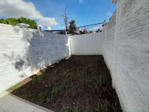 Duplex En Venta En Castelar Sur