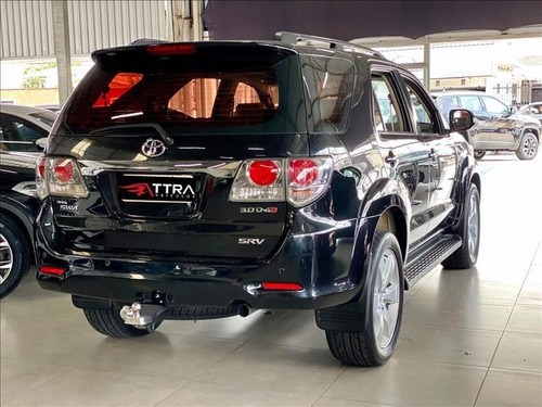 Toyota Hilux Sw4 3.0 Srv 4x4 7 Lugares 16v Turbo Intercooler