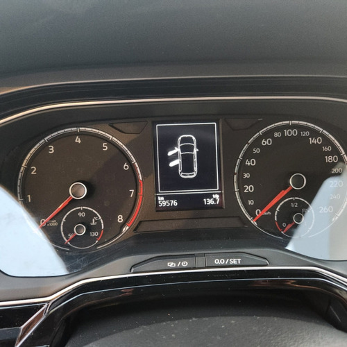 Volkswagen Nivus 1.0 200 TSI TOTAL FLEX COMFORTLINE AUTOMÁTICO