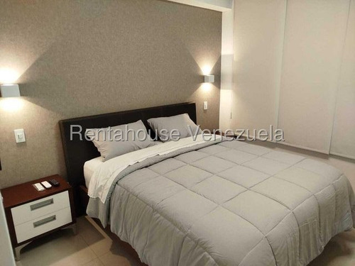 Apartamento En Alquiler, Santa Eduvigis. Mls 25-21226