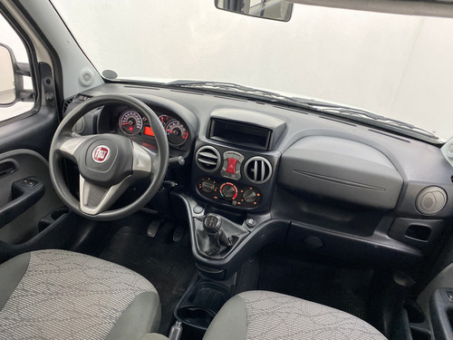 Fiat Doblò Doblo Essence 1.8 Flex 16v 5p