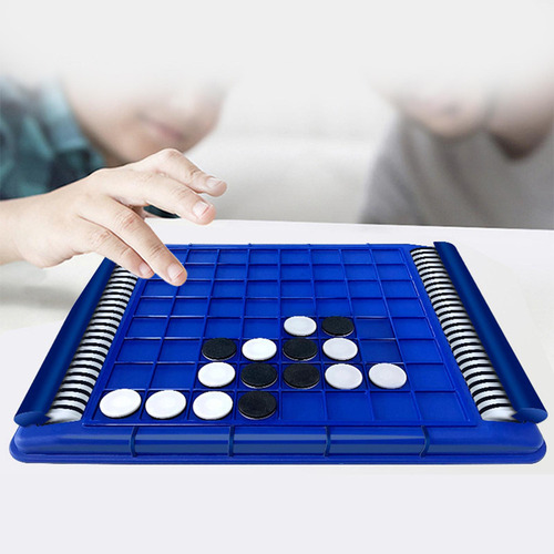 W Juego De Mesa De Estrategia Sin Disco De Penalización