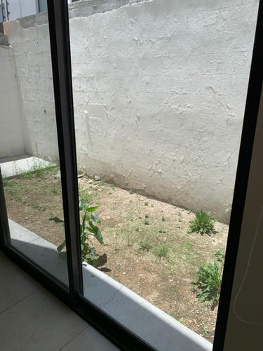 Imagen 21 de 30 de Casa En Renta En El Refugio, Vidara