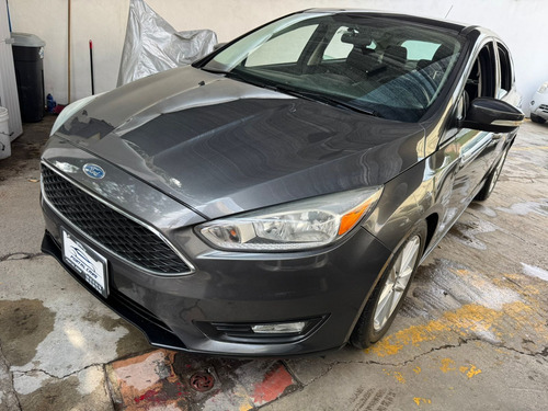 Ford Focus 2.0 St Mt