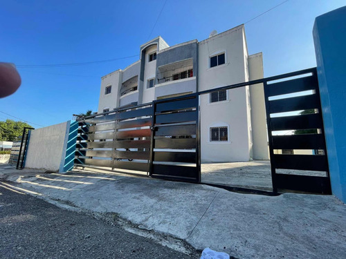 Apartamento En Renta En Valle Verde, Santiago .