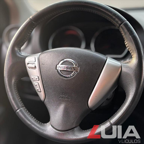 Nissan Versa 1.6 16V FLEX SL 4P XTRONIC