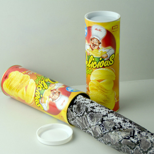 Latas De Patatas Fritas, Trucos Con Serpientes, Bromas, Pata