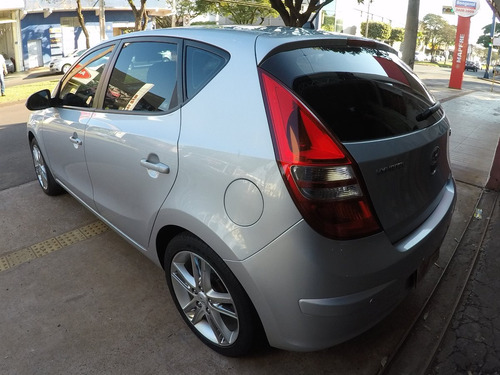 Hyundai I30 2.0 Mpfi Gls 16v Gasolina 4p Automático