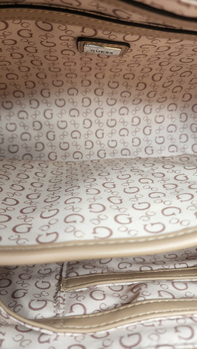 Bolsa Guess Cc961806 Nueva 100 % Original Con Etiqueta Beige Estampado Níquel Beige