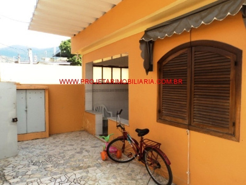Imagem 2 de 17 de Centro/mesquita.casa Com 2 Quartos, Quintal Amplo, Piscina, 5 Vagas De Garagem E 1 Anexo - Ca00457 - 32690444