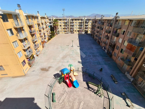 Departamento En Venta De 3 Dorm. En Maipú