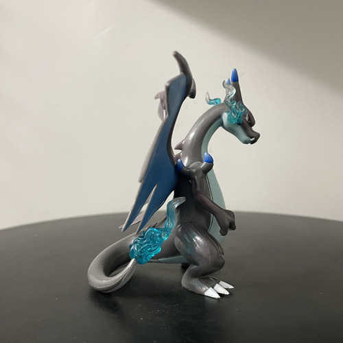 A Figura De Acción Pokémon Mega Dark Charizard De Juguete,