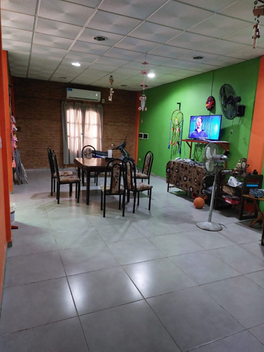 Casa En Venta! Cerca De La Av. Castelli
