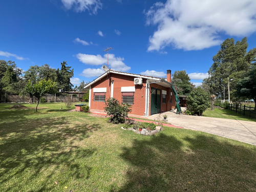 Venta Casaquinta En El Km 63, Ruta 2, Barrio Los Cachorros