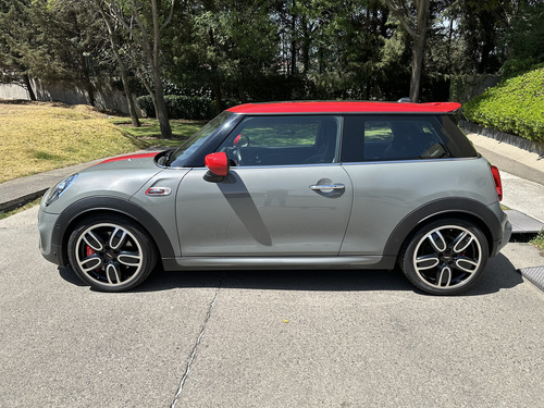 Mini John Cooper Works 2.0 Hot Chilli At