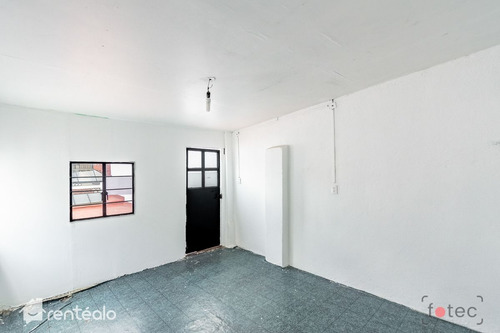 Casa De 120 M² En Venta/renta En Col. Del Valle Con Estudio Y Cuarto De Servic