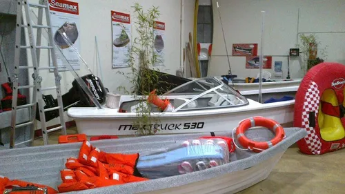 Max 510 Matriculable Semi Truck Seamax